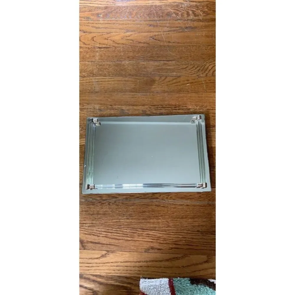 Mirrored vanity tray‎